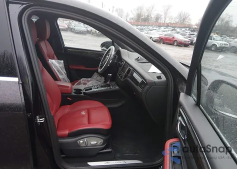 2015 Porsche Macan S z USA, uszkodzony, nr VIN WP1AB2A59FLB68441